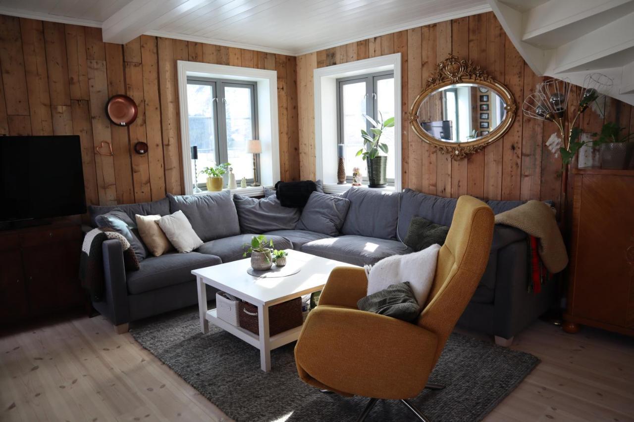 Dyr Tillatt I Vakkert Hus Med Naturomgivelser I Lofoten Villa Sennesvik ภายนอก รูปภาพ