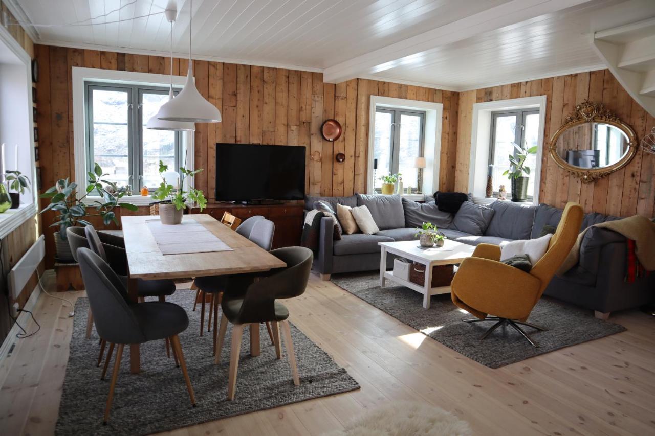 Dyr Tillatt I Vakkert Hus Med Naturomgivelser I Lofoten Villa Sennesvik ภายนอก รูปภาพ